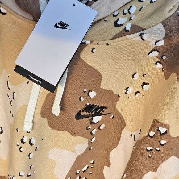 NIKE SPORTSWEAR CLUB FLEECE CROPPED WOMENS CAMO HOODIE MEDIUM NWT MSRP $70 - Picture 8 of 16
